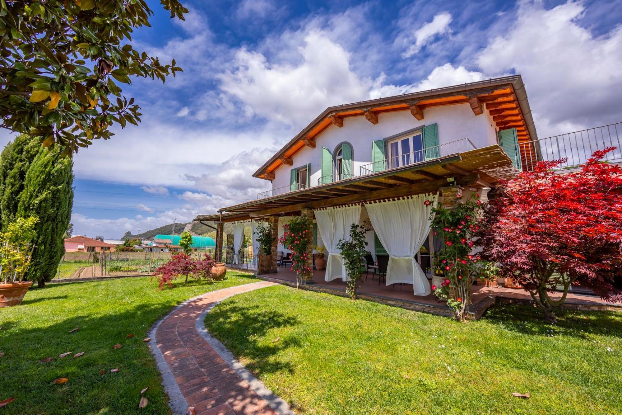 Villa Clara Few Km From The Sea - Happy *